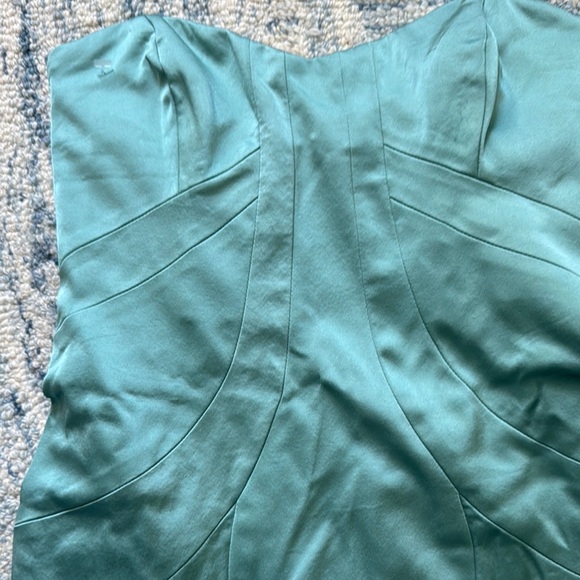 Nicole Miller Collection Elegant tailored  Strapless Dress 4 - Picture 3 of 6